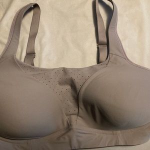 NWT lululemon run times sports bra size 38DD.